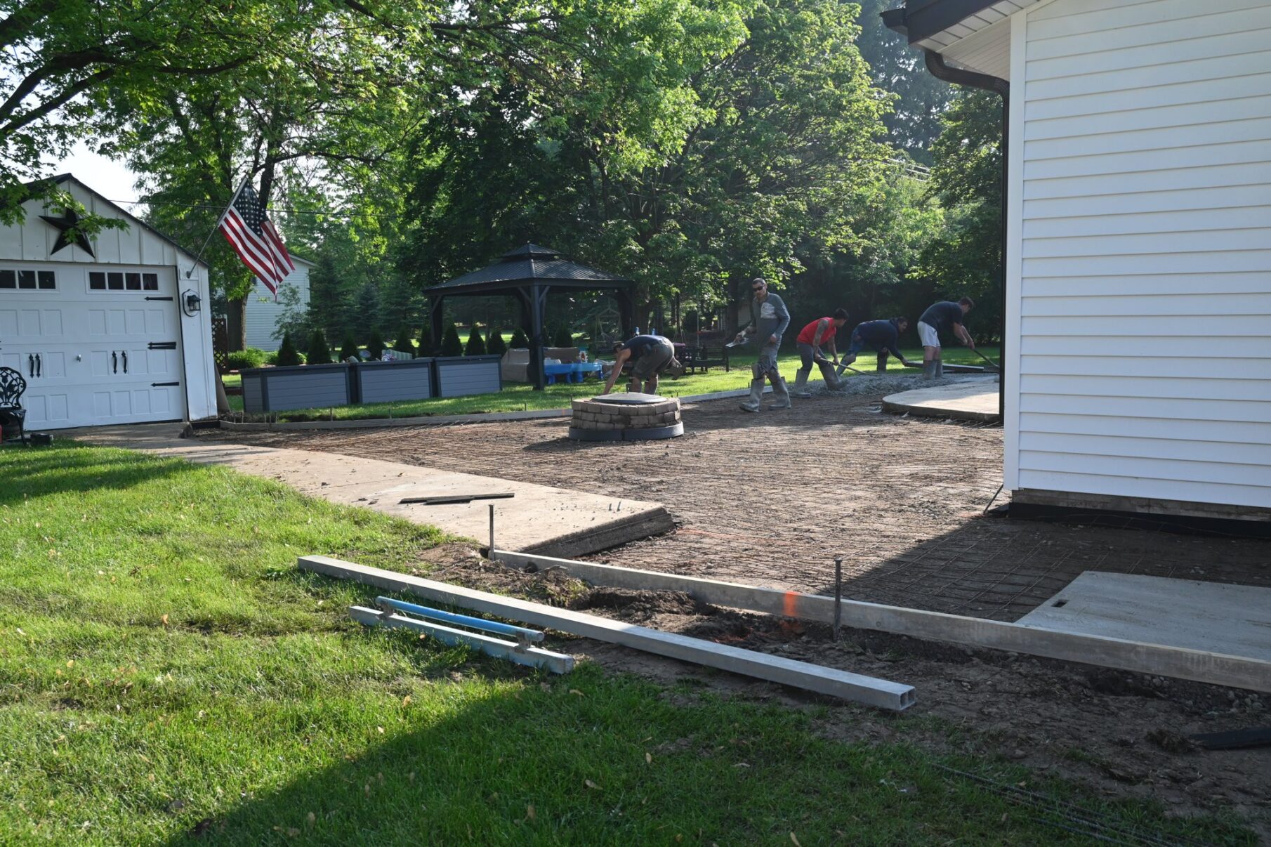 A closer look at preparation and concrete work on site.